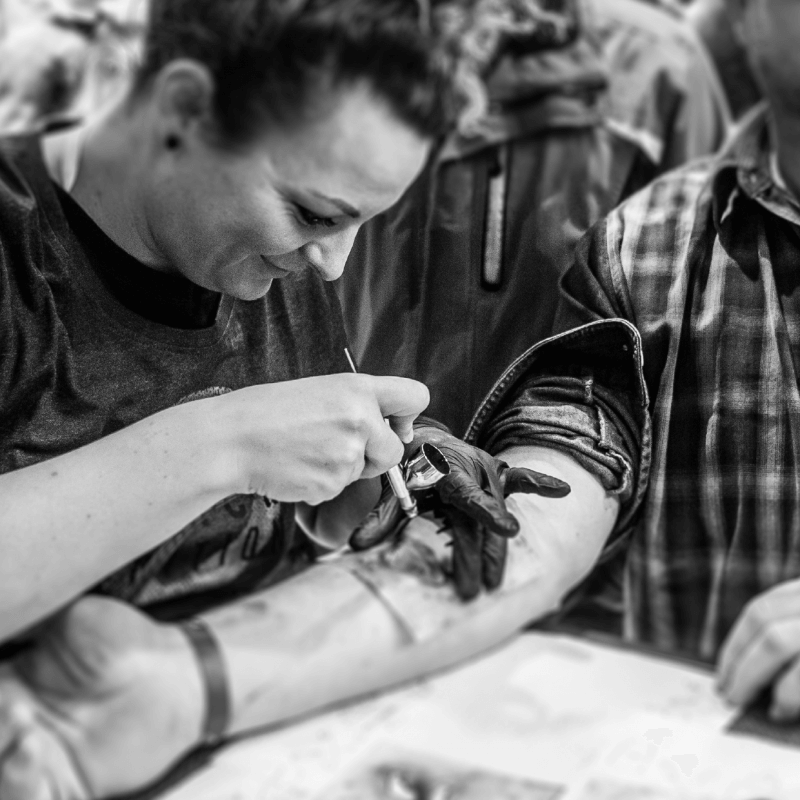 MAN_bauma_Messestand_airbrush_2